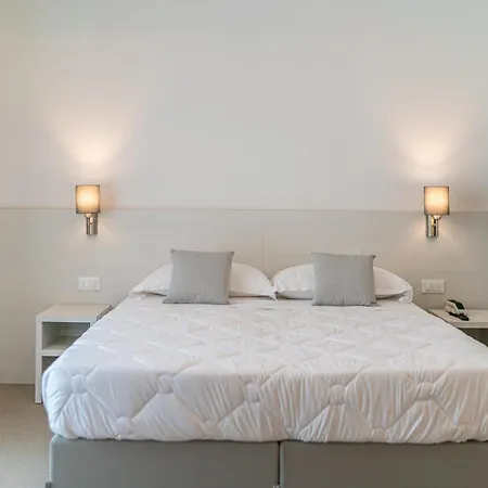 Hotel Centrale 4*