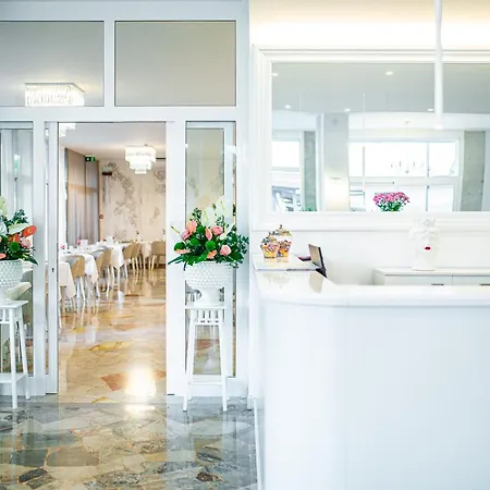 Hotel Centrale 4*