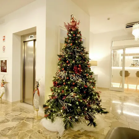 Hotel Centrale 4*
